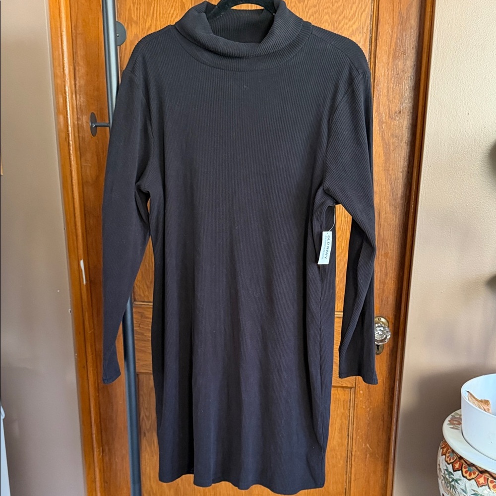 Old Navy Charcoal Long Sleeve Dress